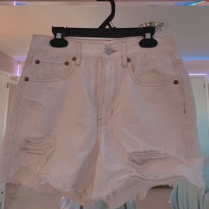 ae 90s boyfriend white jean short